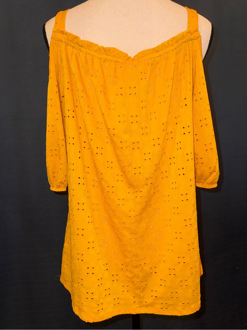 Naif Cold-Shoulder Marigold Yellow Eyelet Top, size XL - Picture 3 of 7